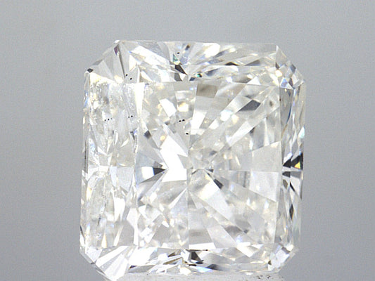 4 Carats Radiant Shape White Lab Grown Diamond